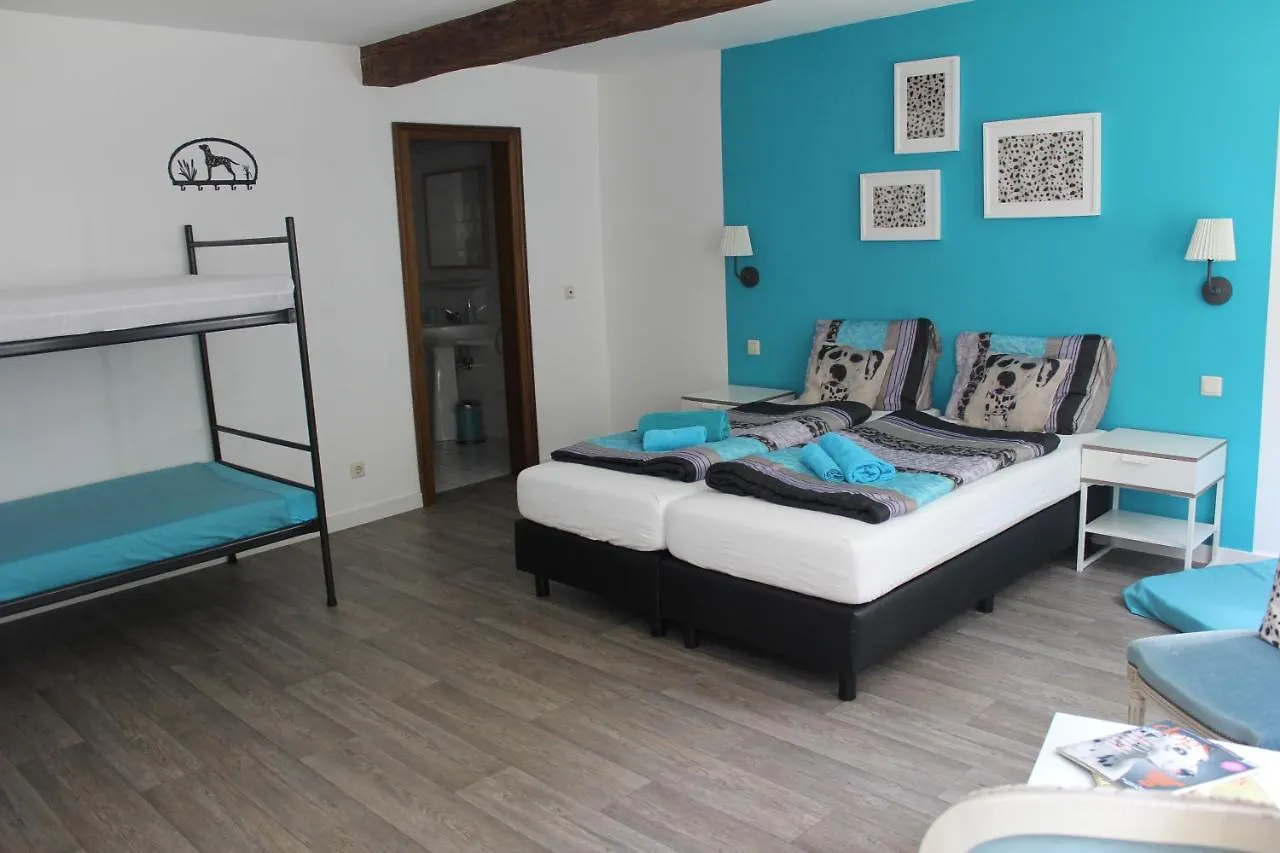 *** Hotel Muppentrupp Hundehotel B&B Luxembourg
